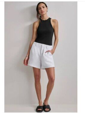 DKNY Crinkle Shorts White Lined Size 8